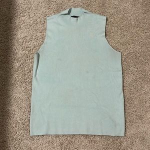 *3 for $18* Ann Taylor, petite large. Mock- neck sleeveless knit in seafoam.
